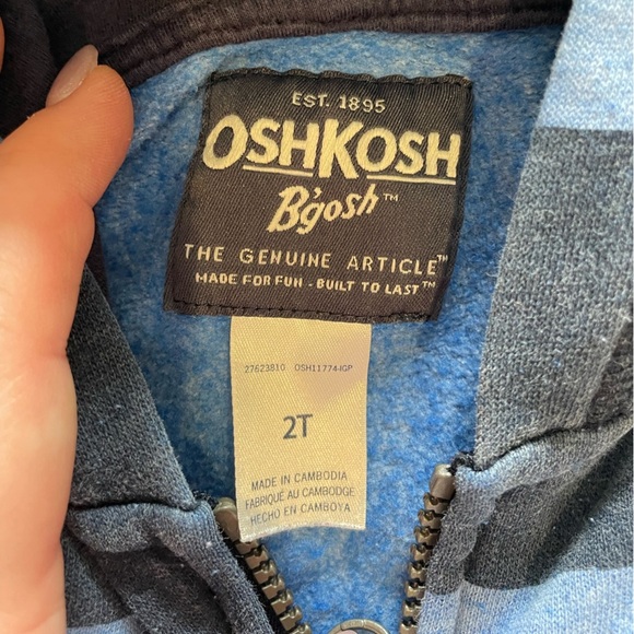 Kids Oshkosh zip hoodie - Picture 2 of 3